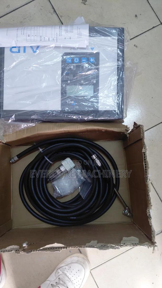 PCL Big Air Tyre Inflator Digital Type Machine. - thumbnail 2