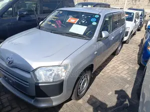 Toyota Probox 1.5 GL 2WD 2021 Silver