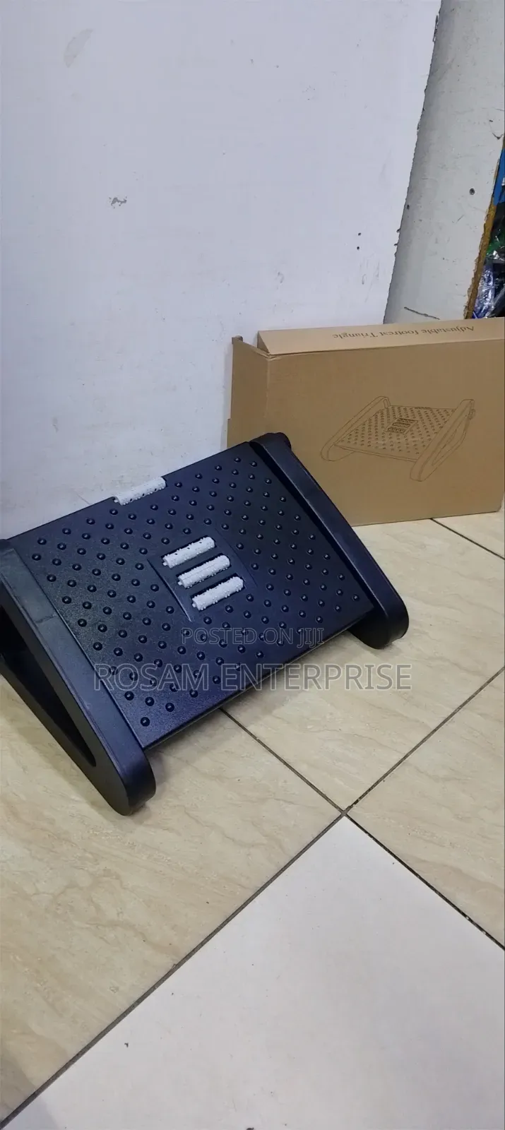 Ergonomic Foot Rest Massager Machine
