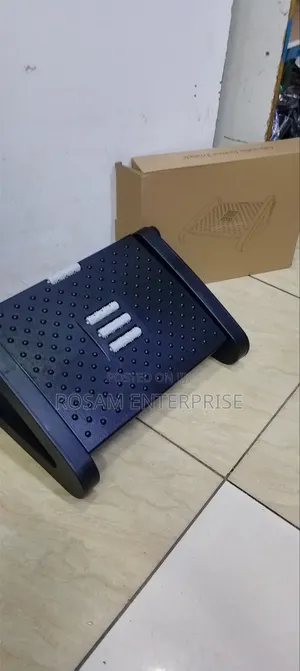 Ergonomic Foot Rest Massager Machine