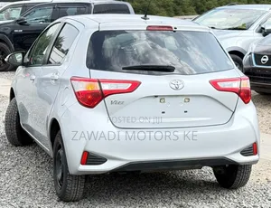 Toyota Vitz 2019 Silver