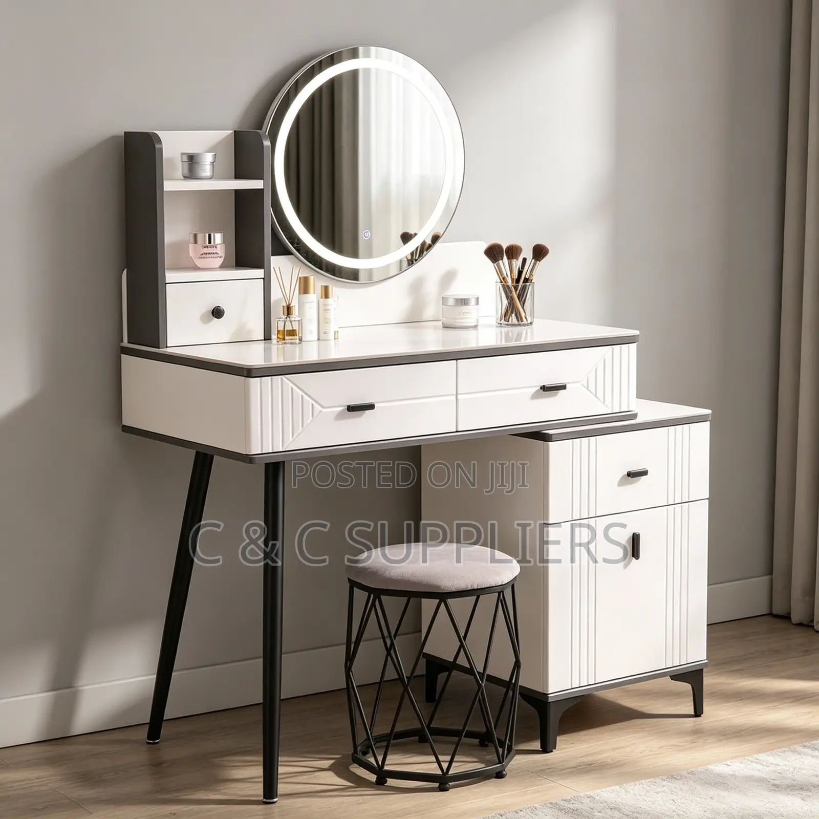 Bedroom Make Up Table With Drawers