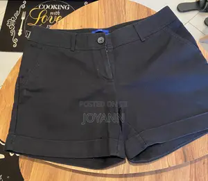 Ladies Khaki Short