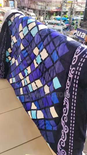 6×6 Woolen Duvet in Beautiful Colours