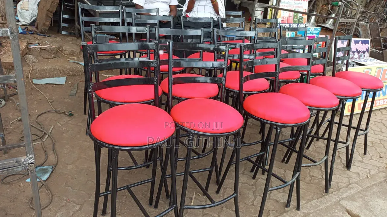 Club Red High Chairs