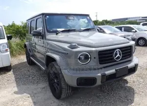 New Mercedes-Benz G-Class 2024 Gray