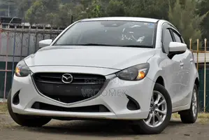 Mazda Demio 2018 White