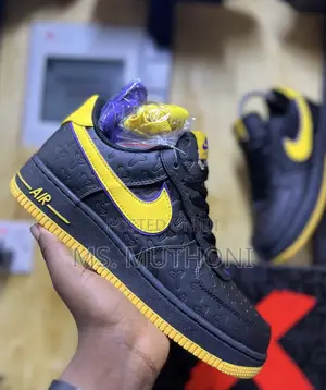 The Nike Air Force 1 Low Kobe Bryant "Lakers Away".