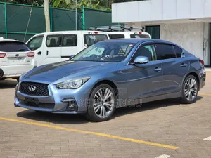 Nissan Skyline 2018 Blue