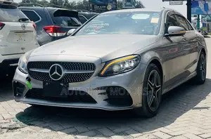 Mercedes-Benz C200 2019 Gray