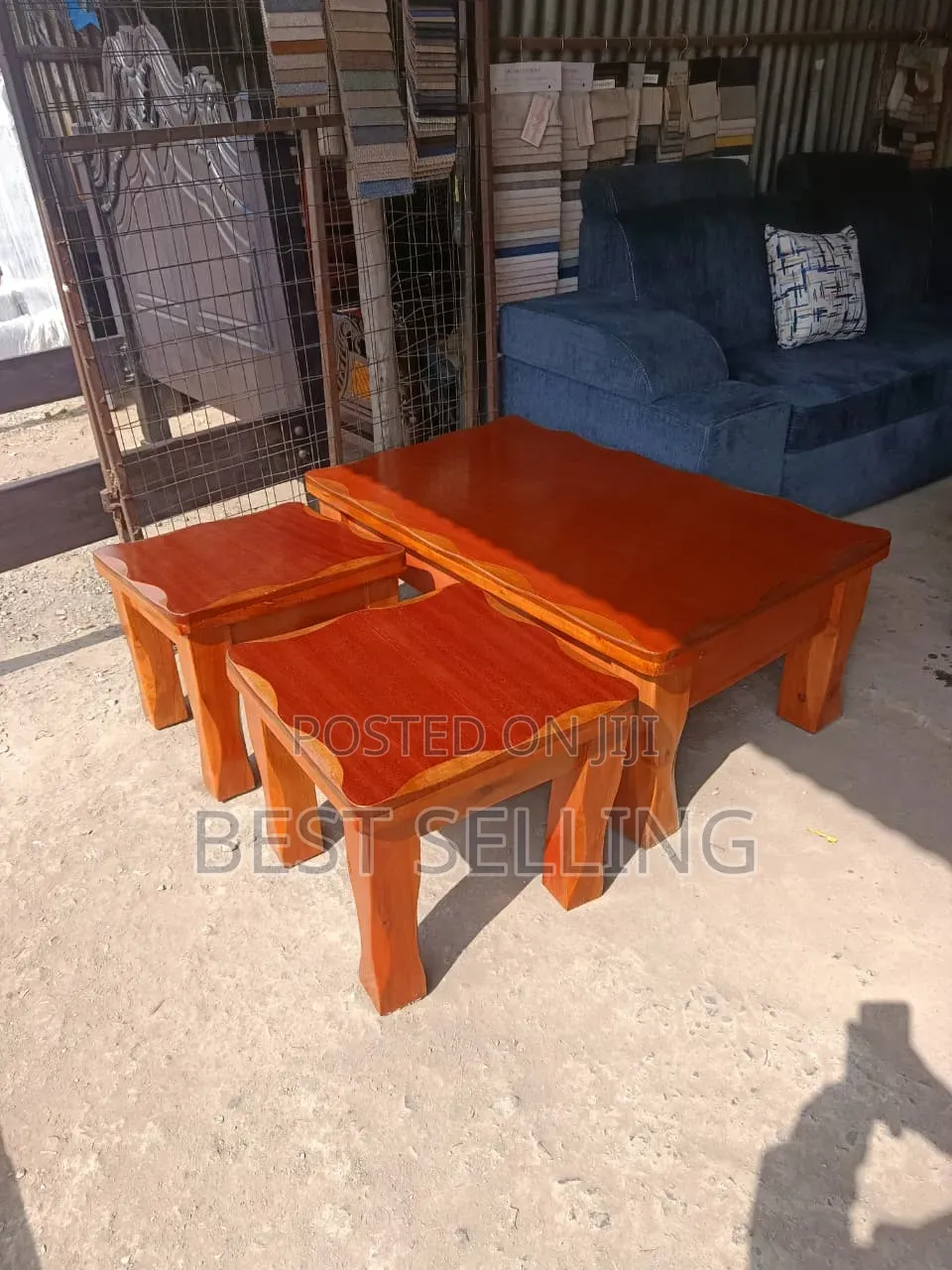 Light Color Mahogany Coffee Table