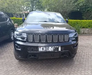 Jeep Grand Cherokee 2017 Black