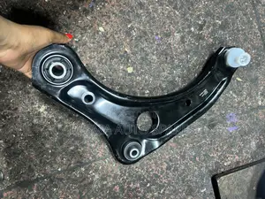 Control Arm Nissan Note