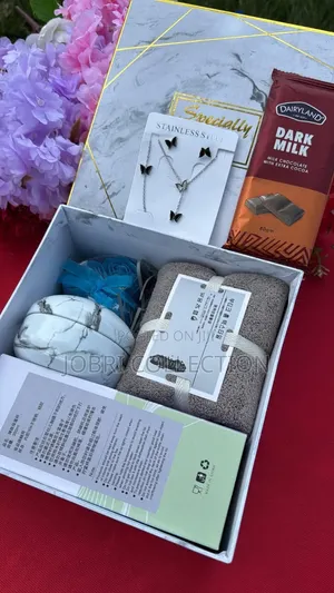 Girlfriend's Day Jewelry Gift Set