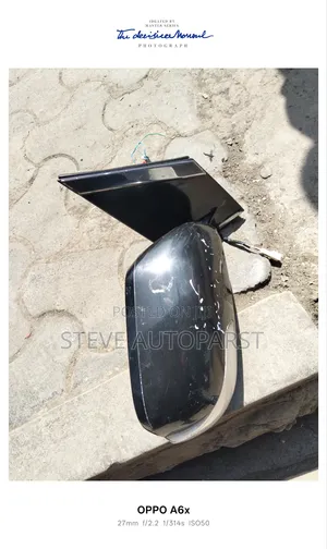 Toyota Harrier 240 Side Mirror With Indicator