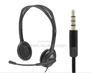 Logitech H111 Stereo Headset With Noise-Cancelling Microphone.