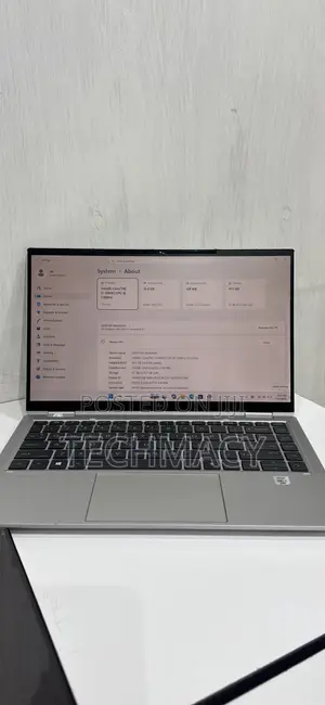 Laptop HP EliteBook 1030 16GB Intel Core i7 SSD 512GB
