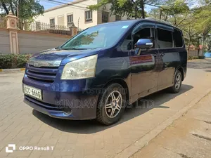 Toyota Noah 2008 Blue