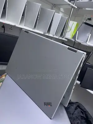 Laptop Lenovo ThinkPad X1 Yoga 16GB Intel Core i7 SSD 512GB