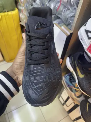 Nike Zoom X Trail Runners