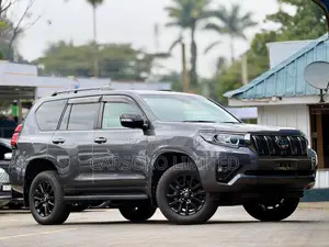 Toyota Land Cruiser Prado 2.8 2021 Gray