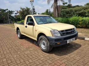 Isuzu D-MAX 2008 Yellow
