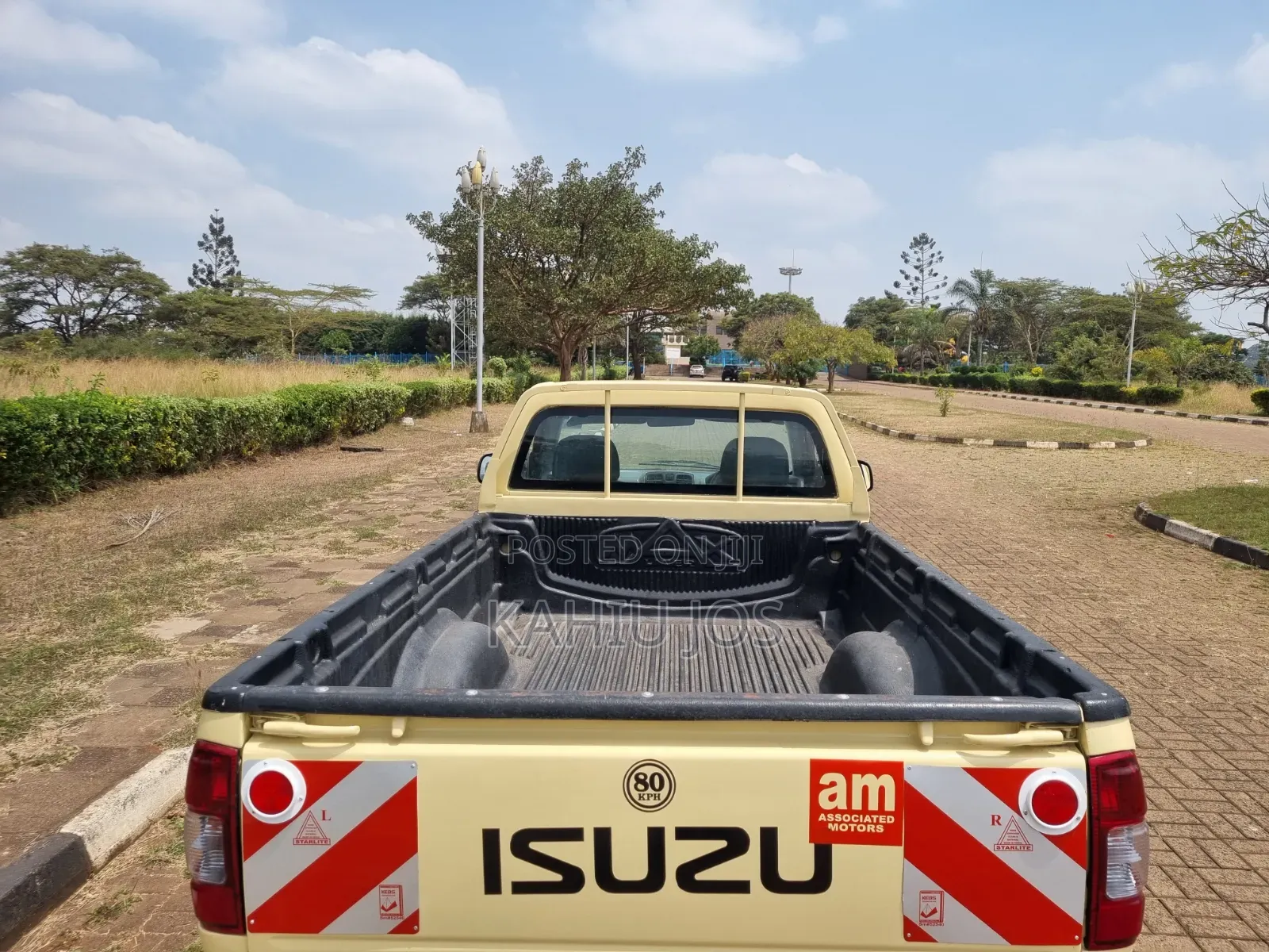 Isuzu D-MAX 2008 Yellow