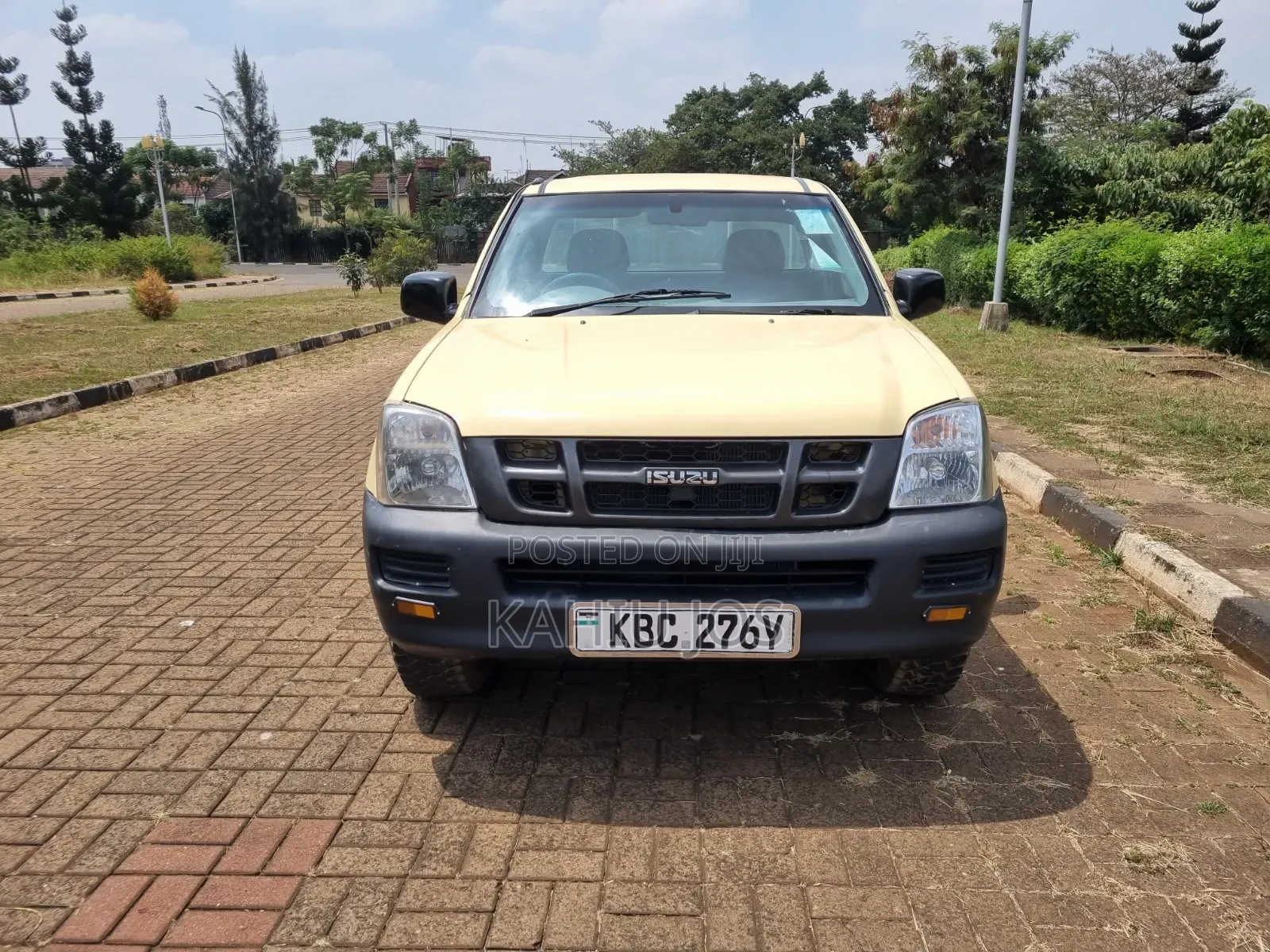 Isuzu D-MAX 2008 Yellow