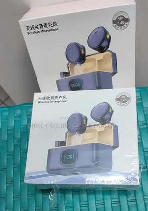 Q8 Dual Wireless Clip-on Microphone With Noise Cancellation