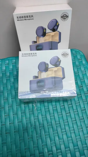 Q8 Rechargeable Wireless Clip-on Microphone With Clear Sound