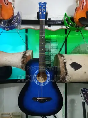 38-Inch Cutaway Acoustic Guitar
