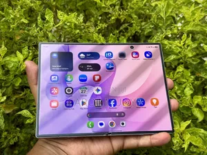 New Samsung Galaxy Fold 512 GB Black