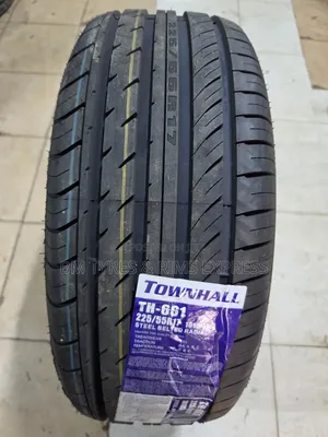 225 /55 R17 Townhall Tires