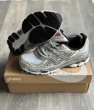 Retro ASICS Gel-Nyc in White Steel Grey.