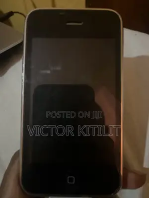 Apple iPhone 3G 8 GB Black