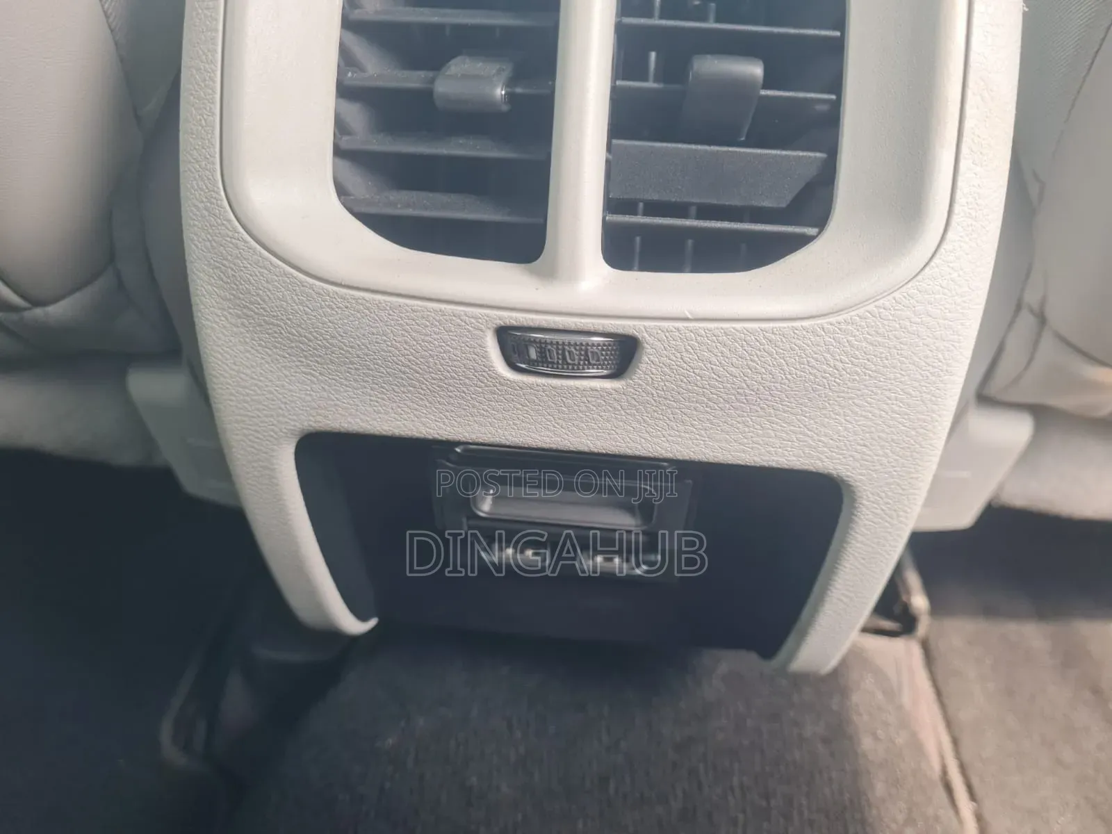 Jeep Cherokee 2019 Gray