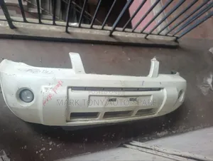 EXTRAIL 2005 Front Bumper Ex Japan