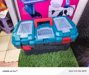 Total Empty Toolbox/ 20" Heavy Duty Tool Box