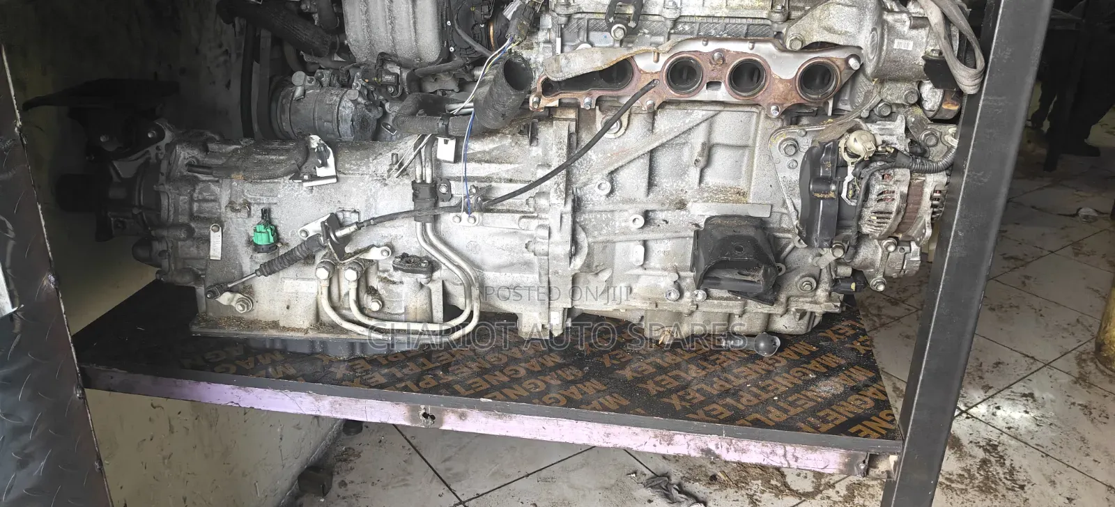 L8 Engine Plus Gearbox for Mazda Bongo
