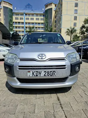 Toyota Succeed 2019 Silver