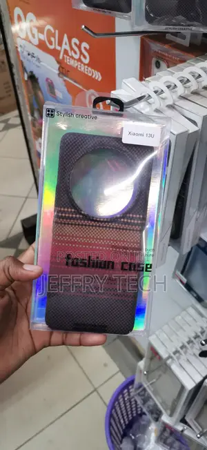 "Xiaomi 13u- High-End Aramid Fiber and Woven Ethnic-Themed CASE
