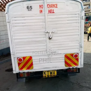 Piaggio 2022 White