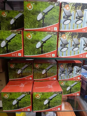Adjustable Solar Spotlight With Round Multi-Led Head
