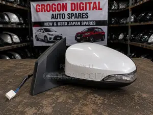 Toyota Vitz 2018 Side Mirror – Original Electric Wing Mirror