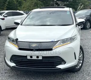 Toyota Harrier 2.0 2019 Pearl