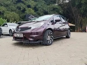 Nissan Note 2016 Maroon