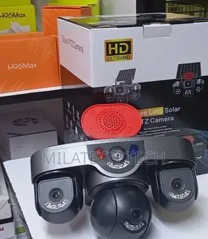Outdoor 4G Solar Triple Lens Camera With Siren Motion Tracking