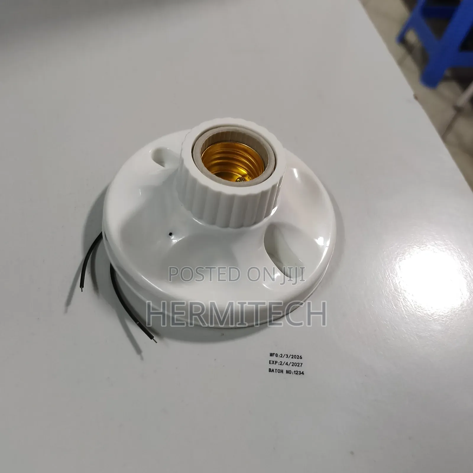 Wireless WiFi Connection Bulb Holder CCTV Camera for Home Security