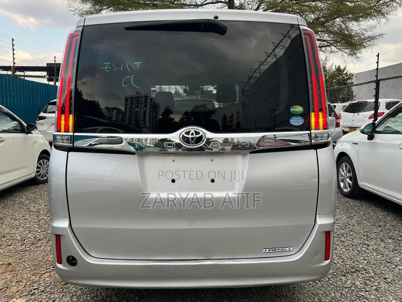 Toyota Noah 2019 Silver