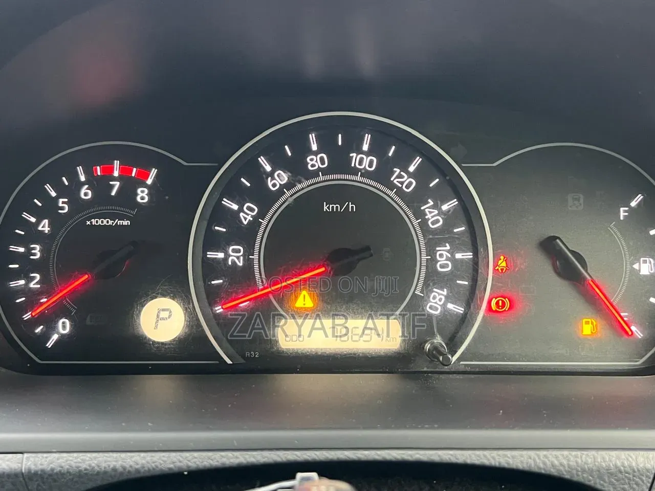 Toyota Noah 2019 Silver